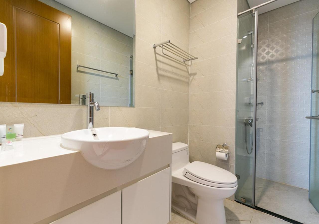 Landmark Plus Central Park Vista Ho Chi Minh City Exterior photo