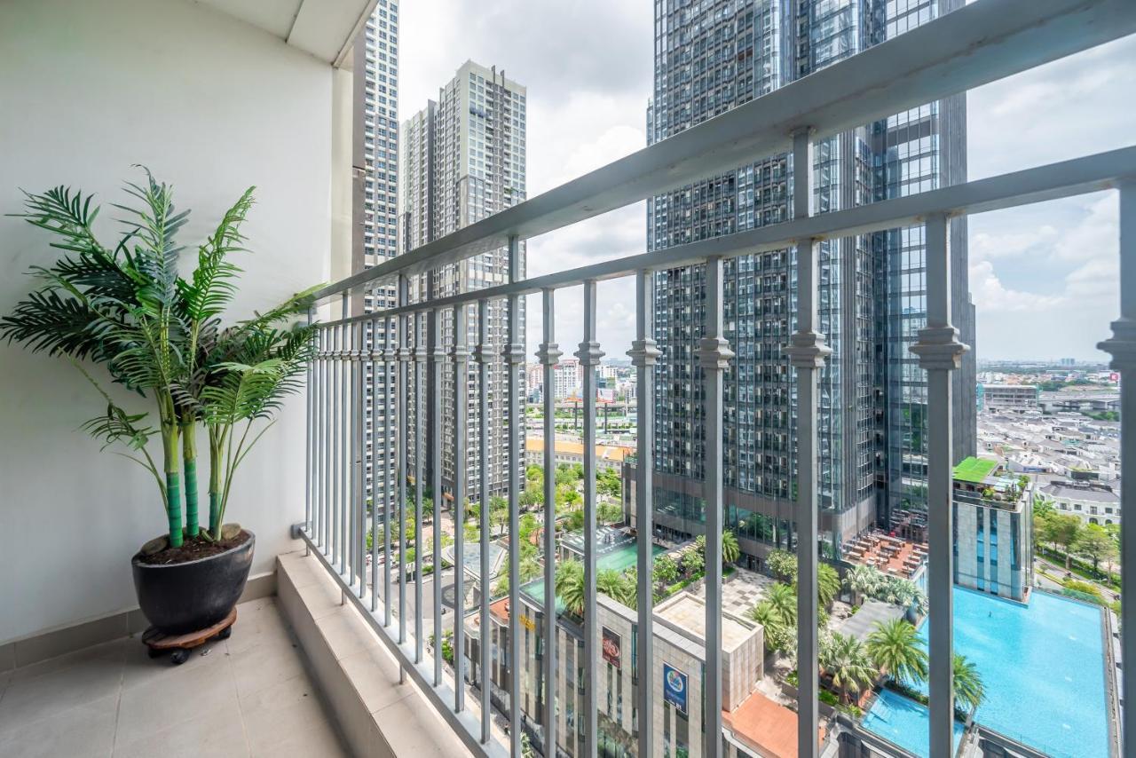 Landmark Plus Central Park Vista Ho Chi Minh City Exterior photo